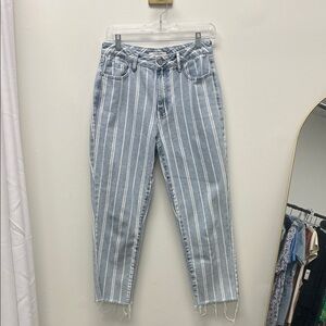 PacSun mom jean. sz 27